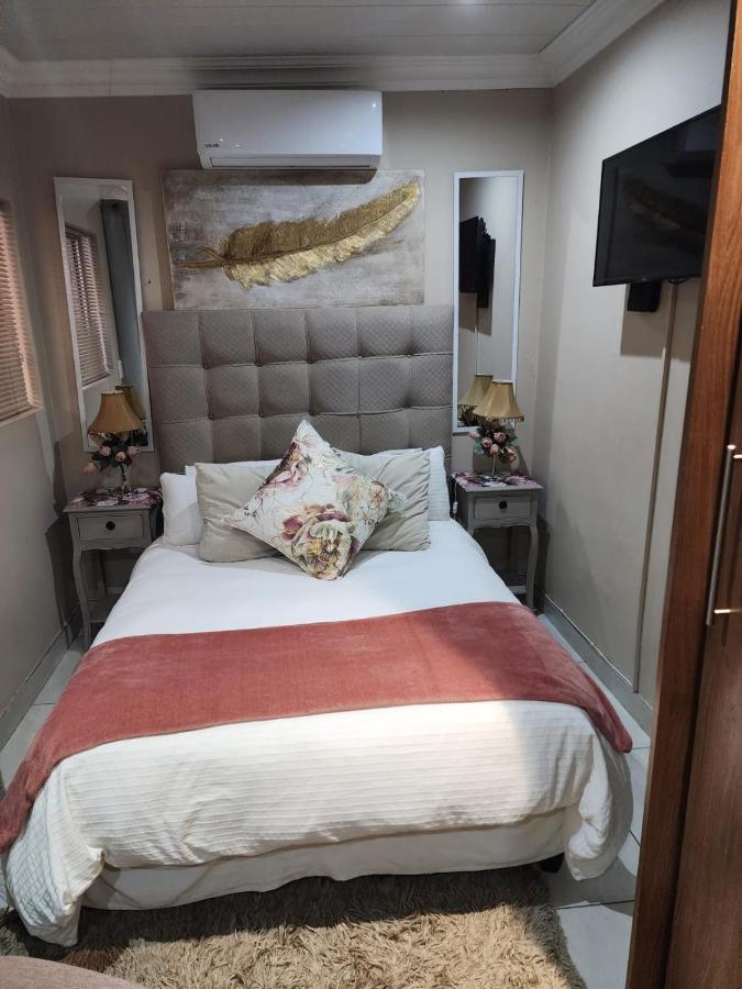 בלומפונטייין Villa Rose Cottages מראה חיצוני תמונה