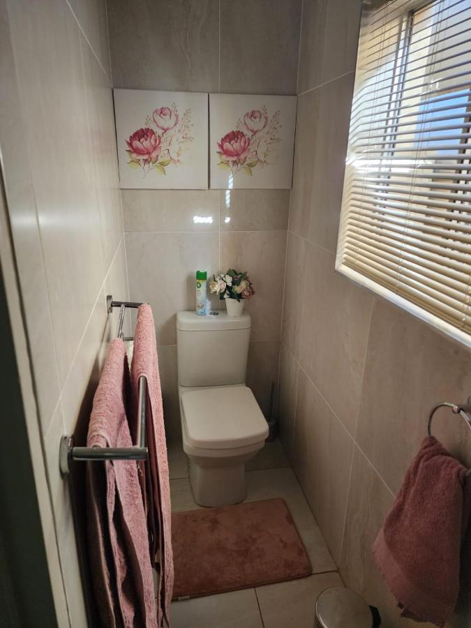 בלומפונטייין Villa Rose Cottages מראה חיצוני תמונה