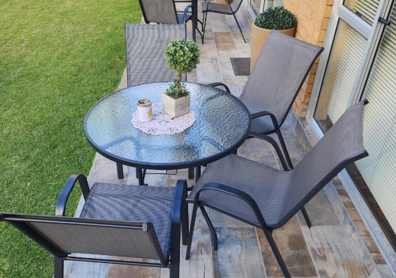 בלומפונטייין Villa Rose Cottages מראה חיצוני תמונה